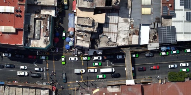 Inicia reordenamiento del comercio en León; buscan regular a ambulantes