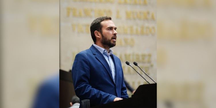 Alan Márquez: transición al IMSS-Bienestar es un desastre ante falta de medicamentos