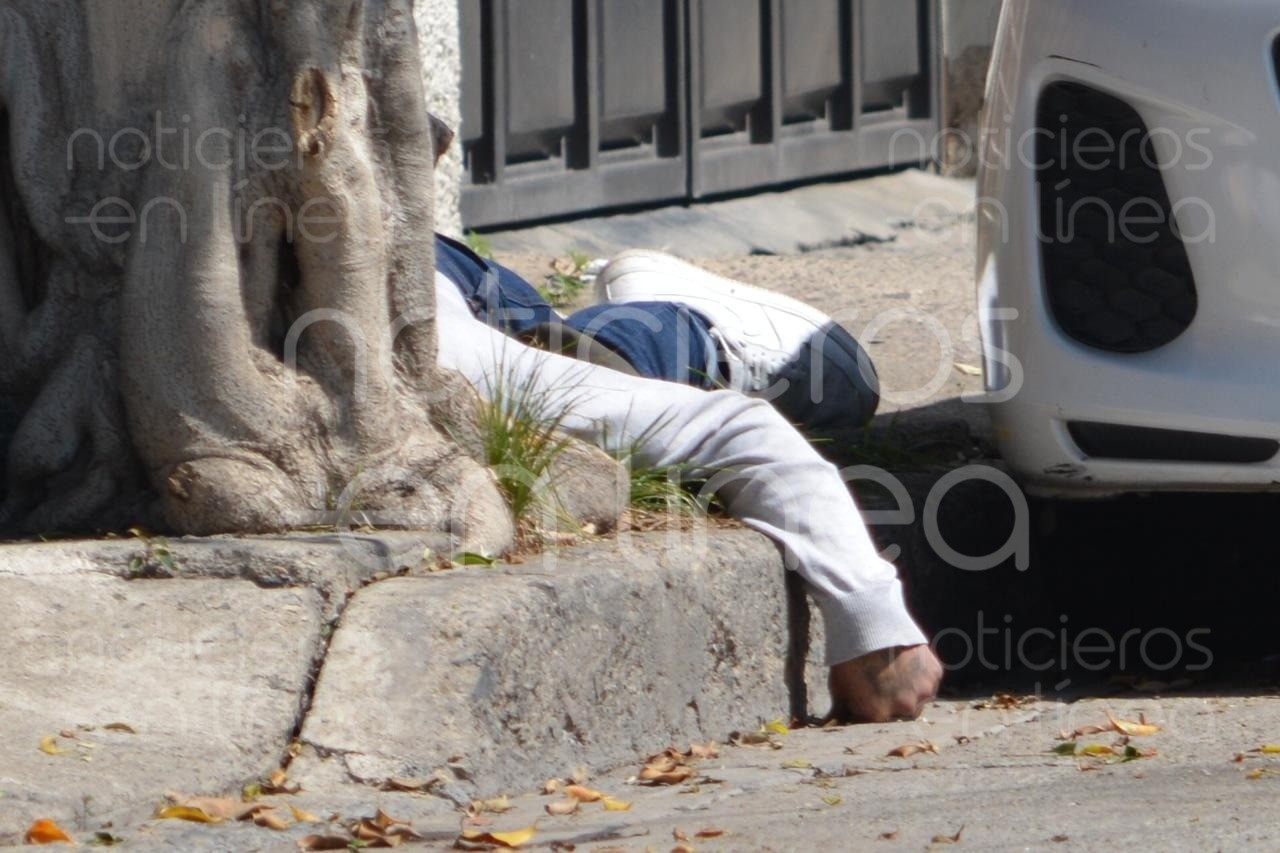 Ataque armado en puesto de quesadillas deja un muerto en León