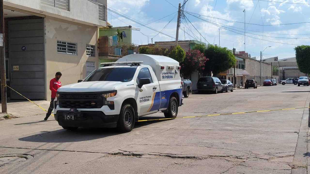 Entraron a su casa y lo mataron; asesinato de un joven en La Piscina sacude a León Entraron a su casa y lo mataron; asesinato de un joven en La Piscina sacude a León