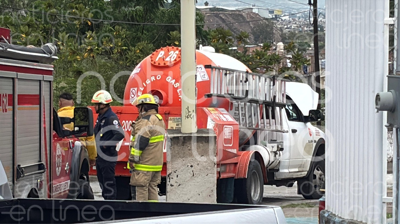 Flamazo en colonia Piletas deja a trabajador con quemaduras en el rostro