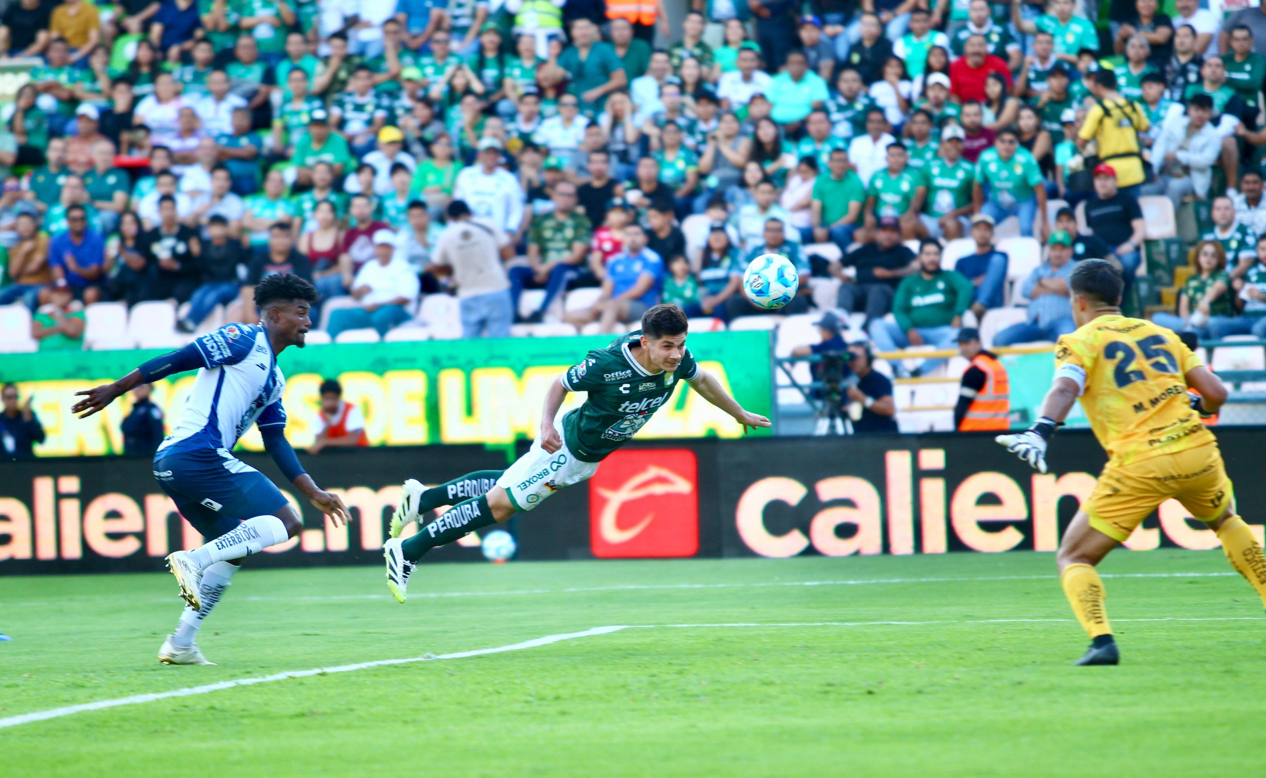 La Fiera rescata empate con 10 ante Tuzos, se fue expulsado Gauthier