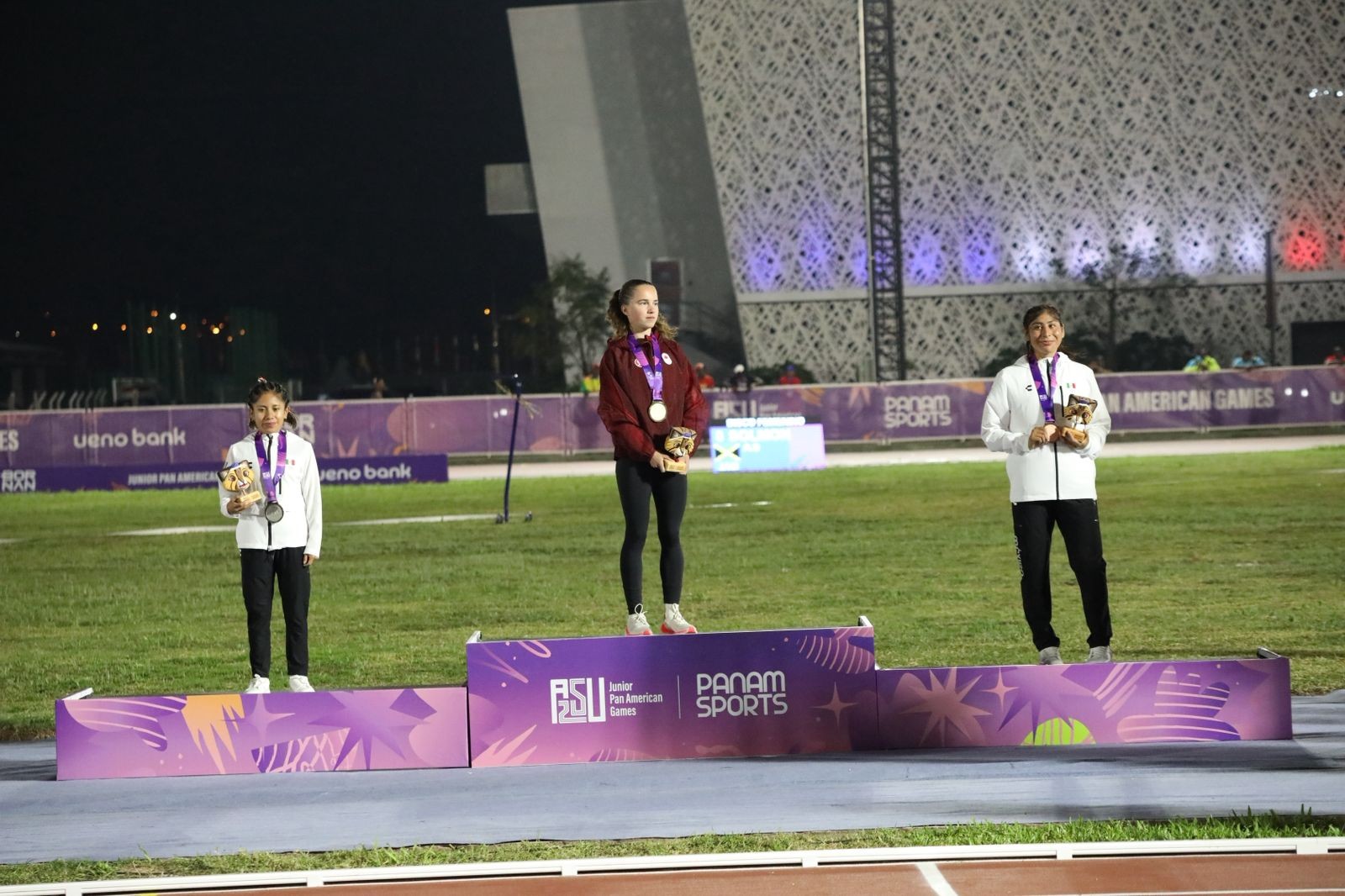 ¡Bronce con garra! Luz Guadalupe Rocha le da su décima medalla a Guanajuato ¡Bronce con garra! Luz Guadalupe Rocha le da su décima medalla a Guanajuato