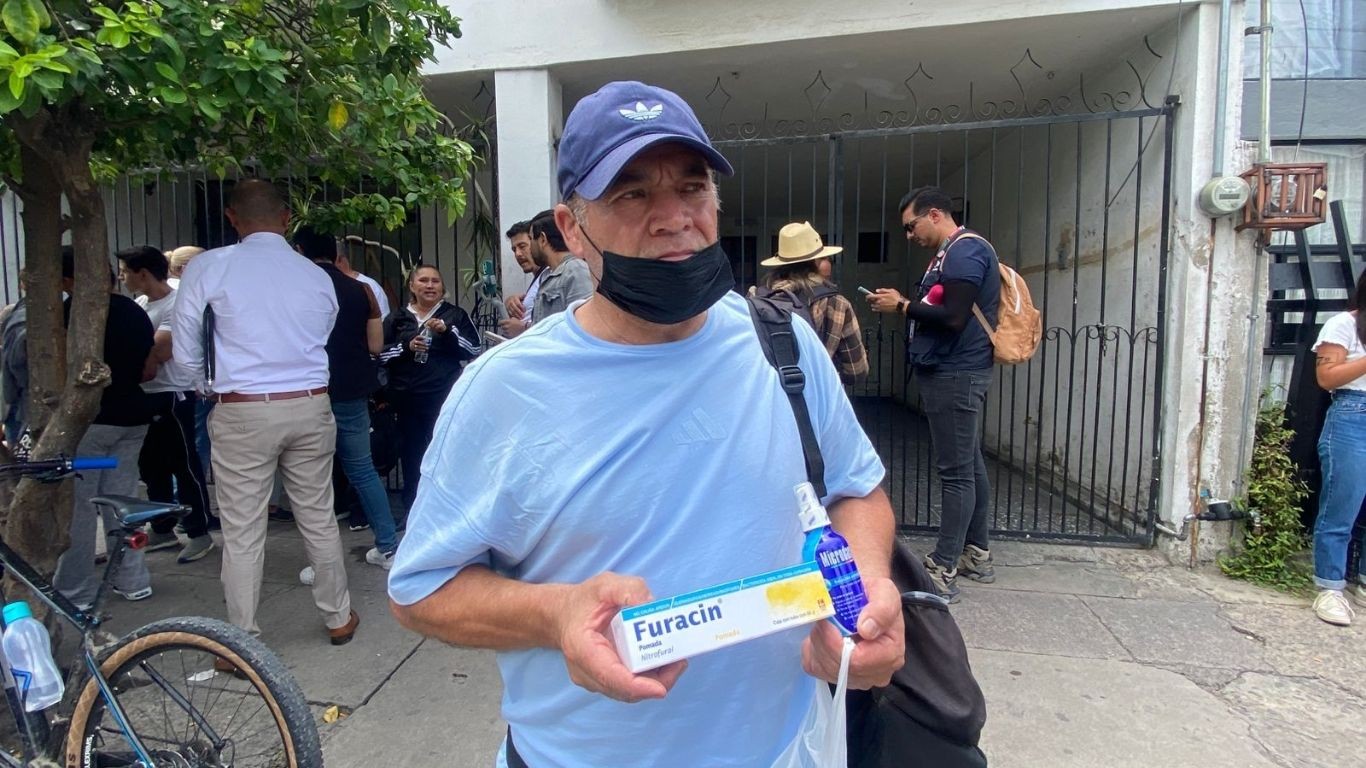 Familiares de lesionados por explosión en León denuncian falta de apoyo de la CFE