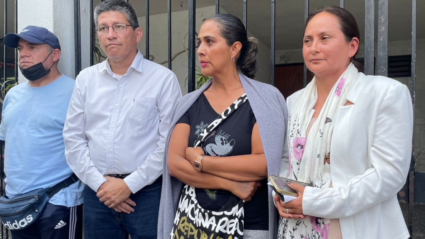 Familiares de lesionados por explosión en León denuncian falta de apoyo de la CFE