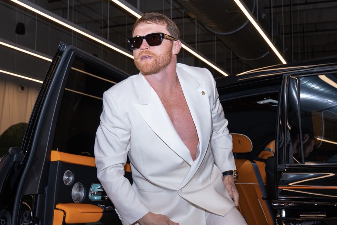 Canelo Álvarez deslumbra en Las Vegas antes de su gran pelea contra Terence Crawford