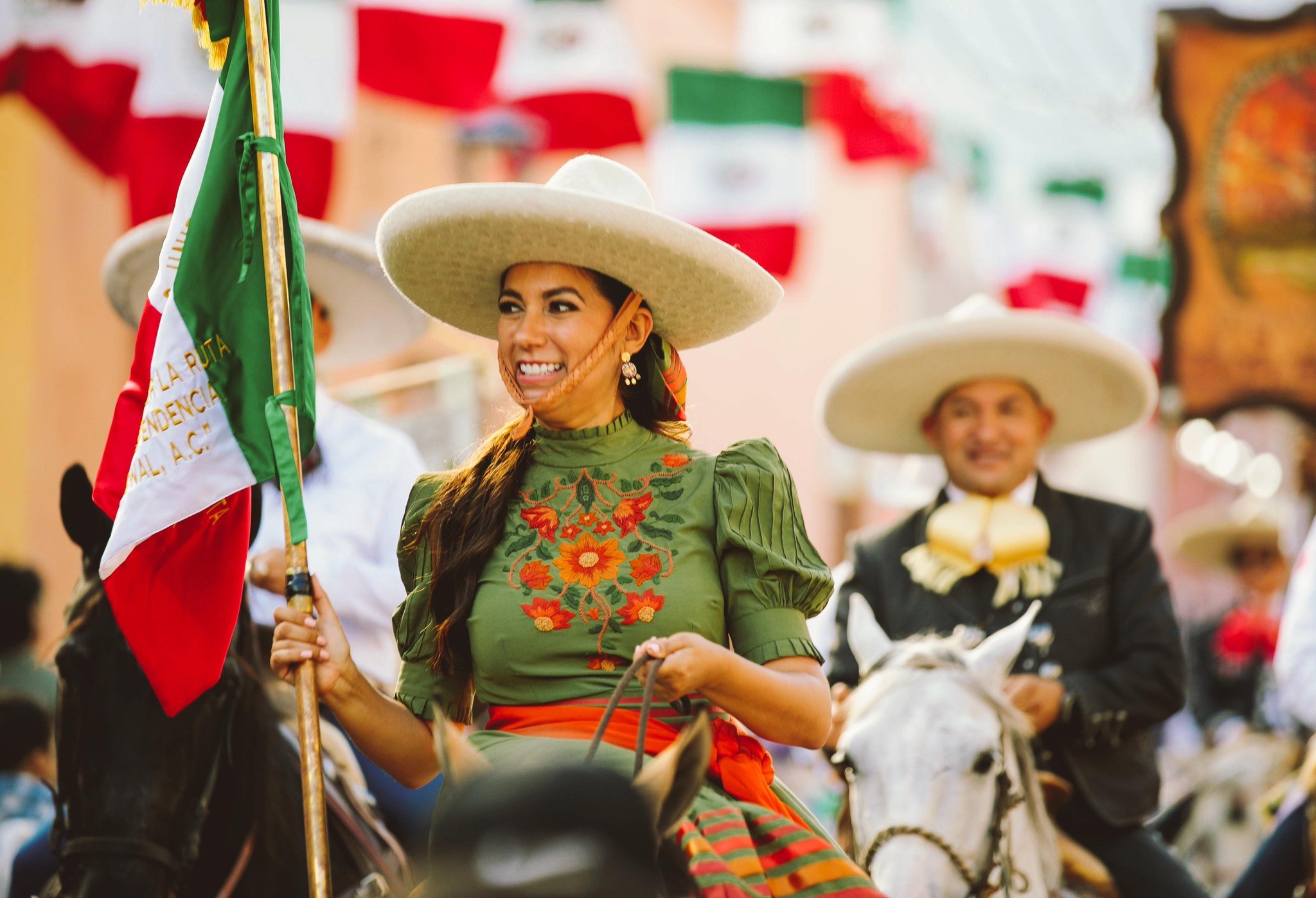 México celebra 215 años de Independencia con Claudia Sheinbaum y Libia Dennise encabezando el Grito