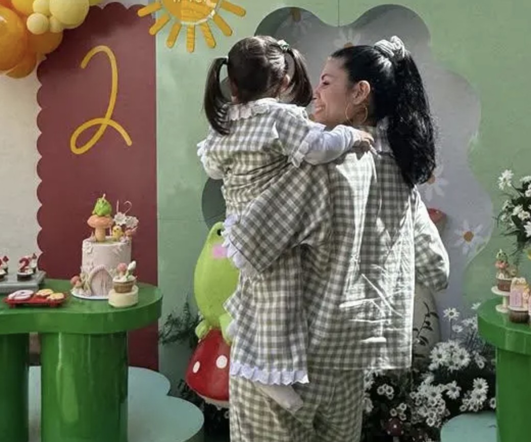 Cazzu celebra el segundo cumpleaños de su hija Inti con emotiva fiesta, sin Nodal