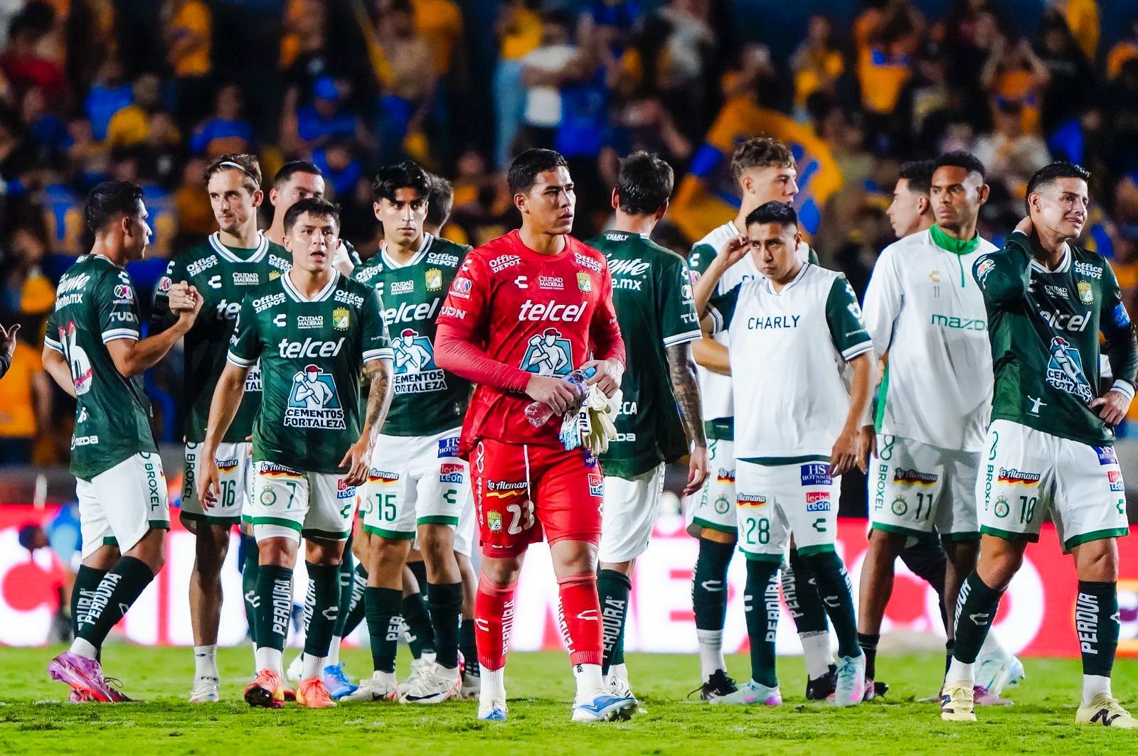 Sin James, León se mete a la 'perrera' mayor para extender su racha positiva