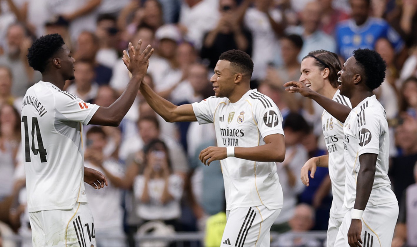 Real Madrid vence 2-0 al Espanyol y se afianza como líder invicto de LaLiga