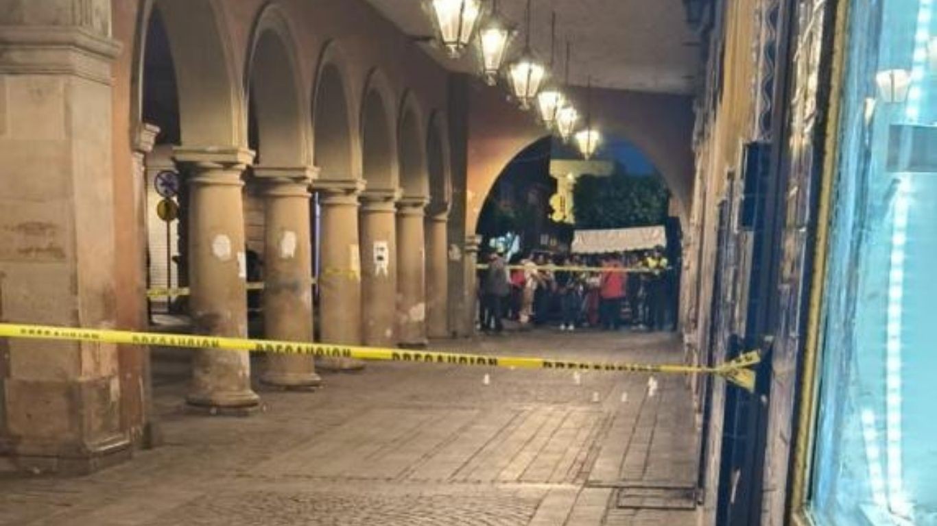 Balacera en el centro de Celaya deja un delincuente abatido y un Guardia Nacional herido