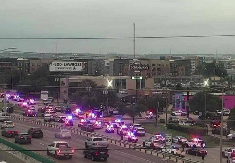 Tiroteo en oficina federal de ICE en Dallas deja un muerto y dos heridos