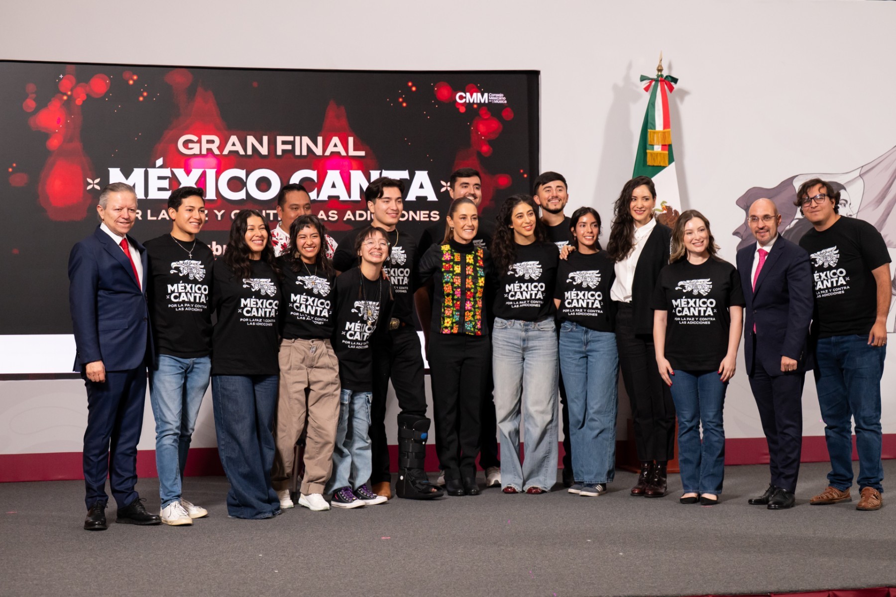Sergio Maya, Carmen María y Galia brillan en la final de México Canta