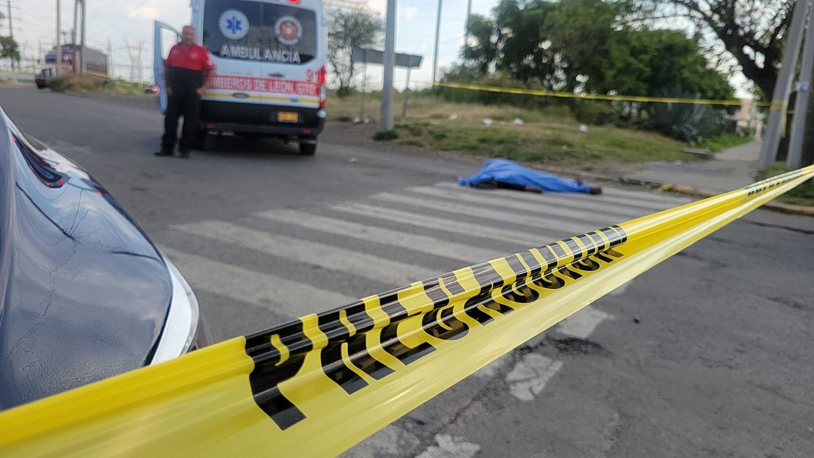 Hombre en situación de calle muere atropellado en Ciudad Industrial tras ser atendido minutos antes por paramédicos en León