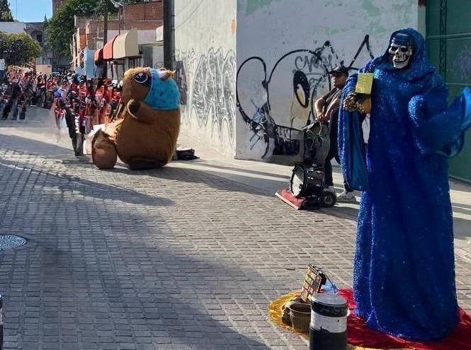 Botargas que cobran por fotos deberán cubrir multa para seguir trabajando