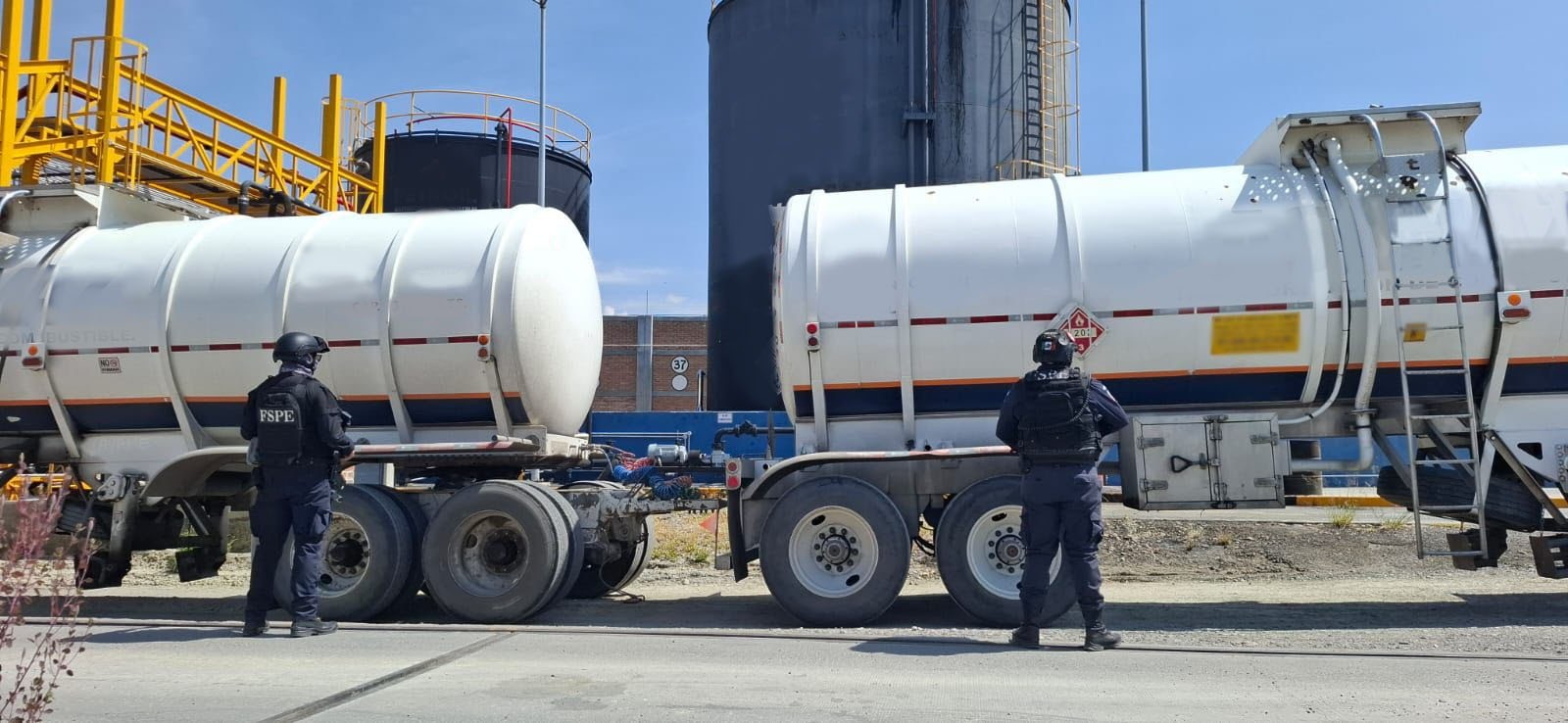 Aseguran más de 1.6 millones de litros de combustible en operativo histórico en Silao