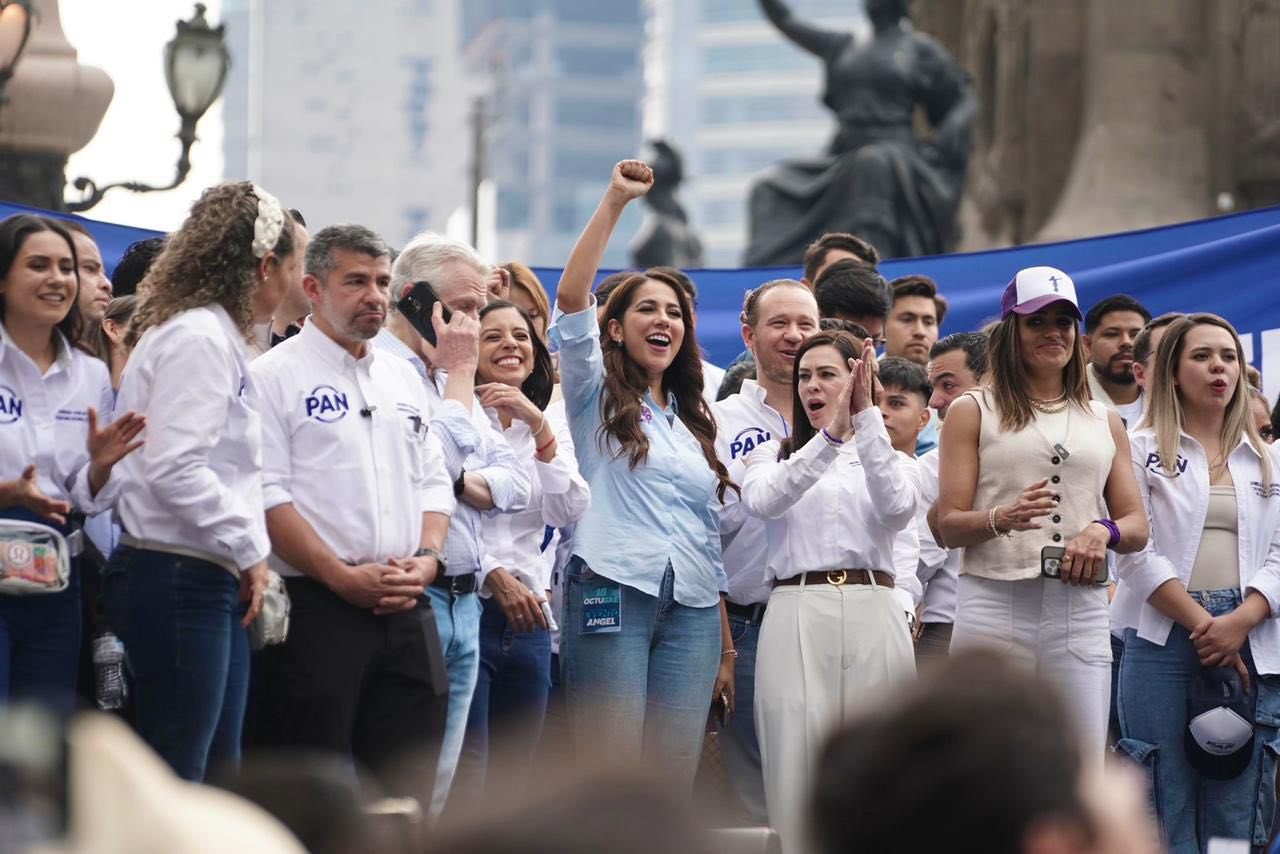 Libia Dennise lanza mensaje de unidad y esperanza durante evento del PAN en CDMX