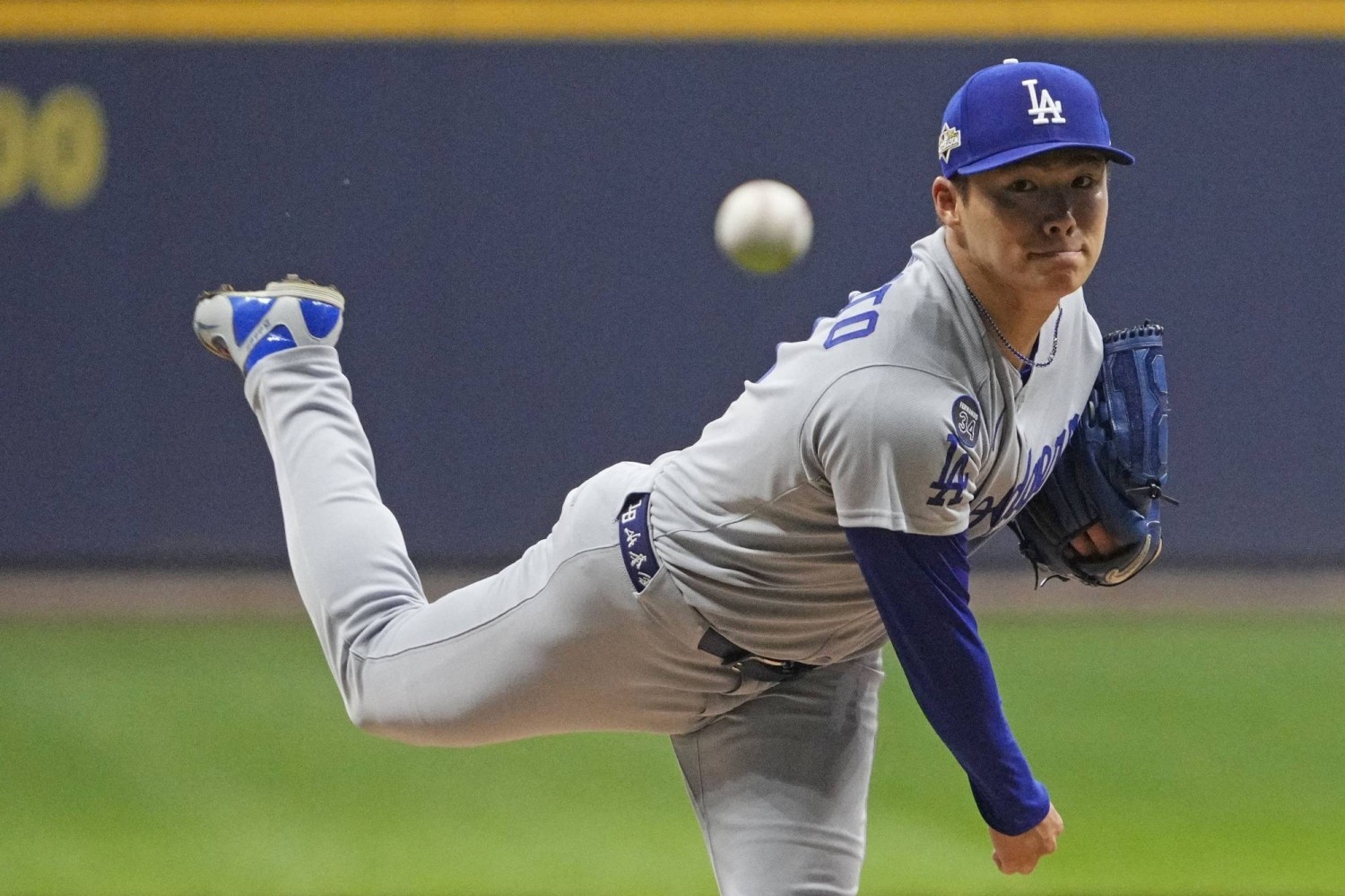 Dodgers buscan emparejar la Serie Mundial ante Blue Jays, tras una dura derrota en el juego 1