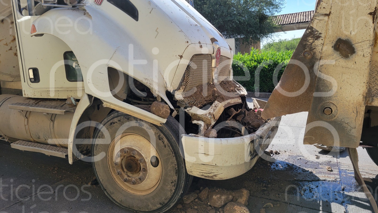 Tolva se queda sin frenos, pero un intento heroico evitó una tragedia en Punta del Este