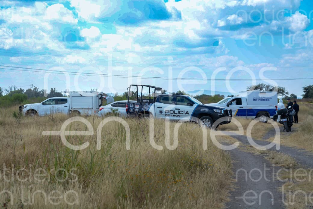 Hallan a dos personas sin vida en camino rural de San Juan de Abajo; Fiscalía investiga el caso Hallan a dos personas sin vida en camino rural de San Juan de Abajo; Fiscalía investiga el caso