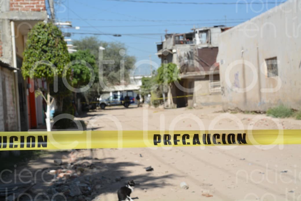 Hombre es asesinado a quemarropa en la colonia Ampliación San Francisco; quedó sin vida en plena calle