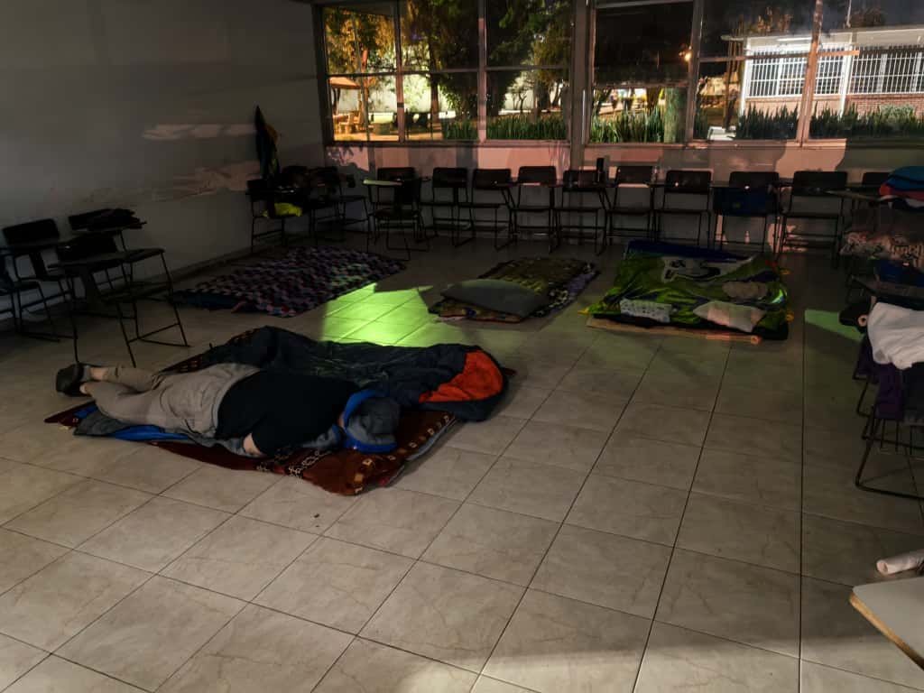 Alumnos del Tecnológico de León piden víveres para mantener el paro estudiantil