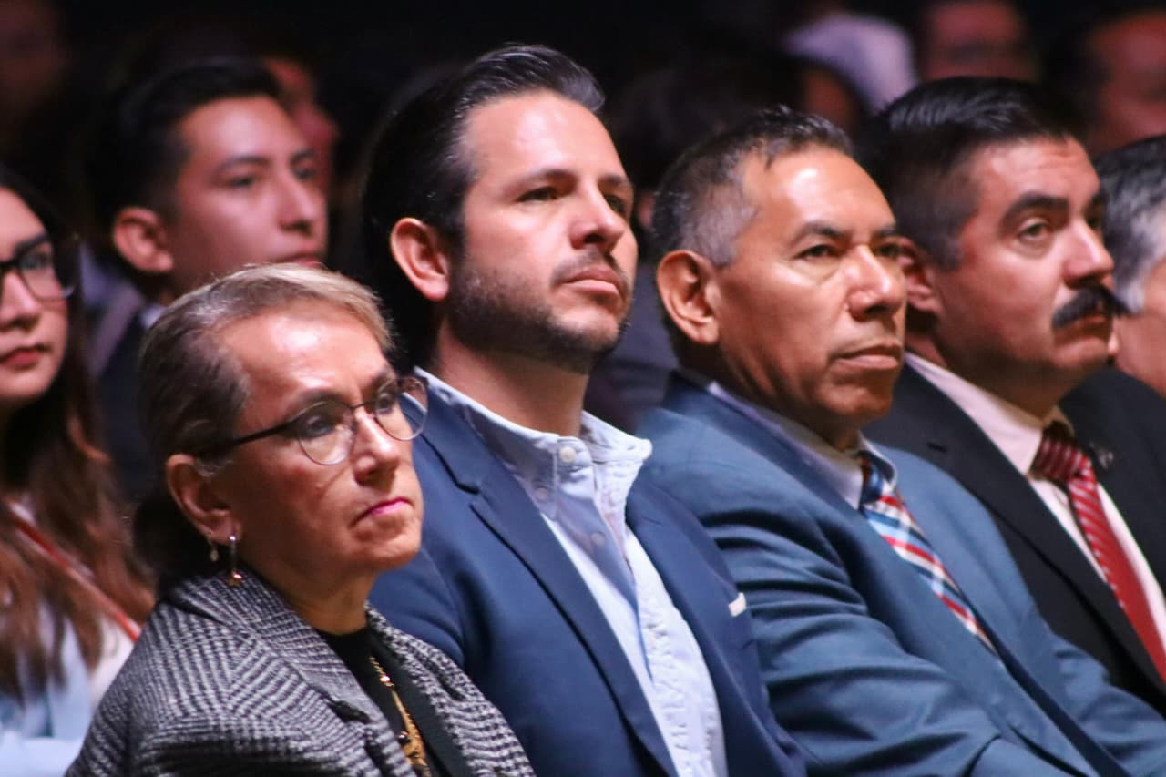 Apaseo el Grande reafirma compromiso educativo con la llegada del Tren de Pasajeros