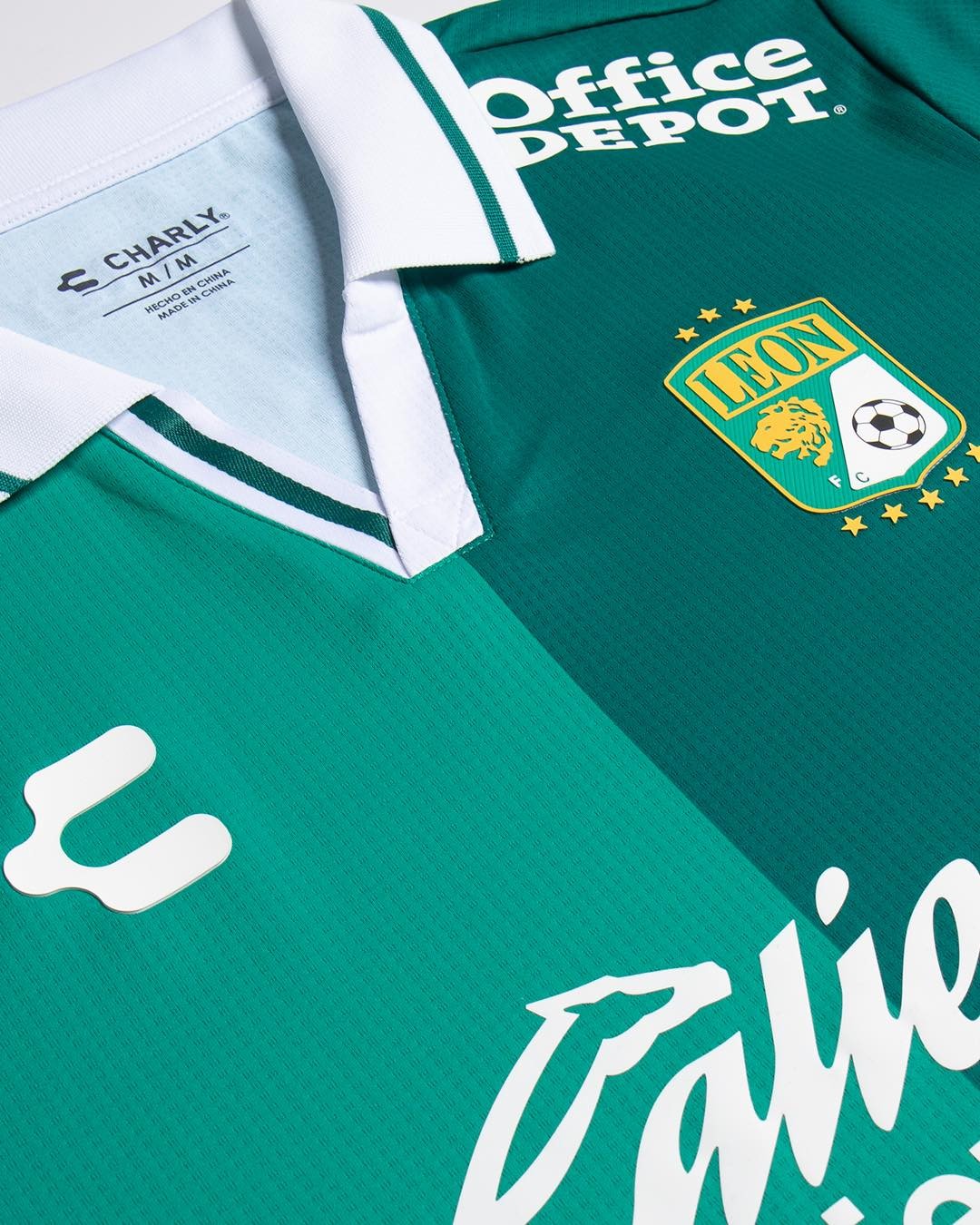 León lanza jersey alternativo para el próximo torneo