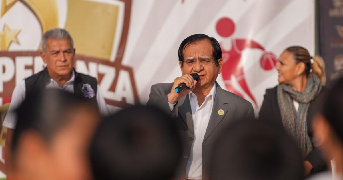 Alcalde de Celaya se reúne con representantes de grupo criminal