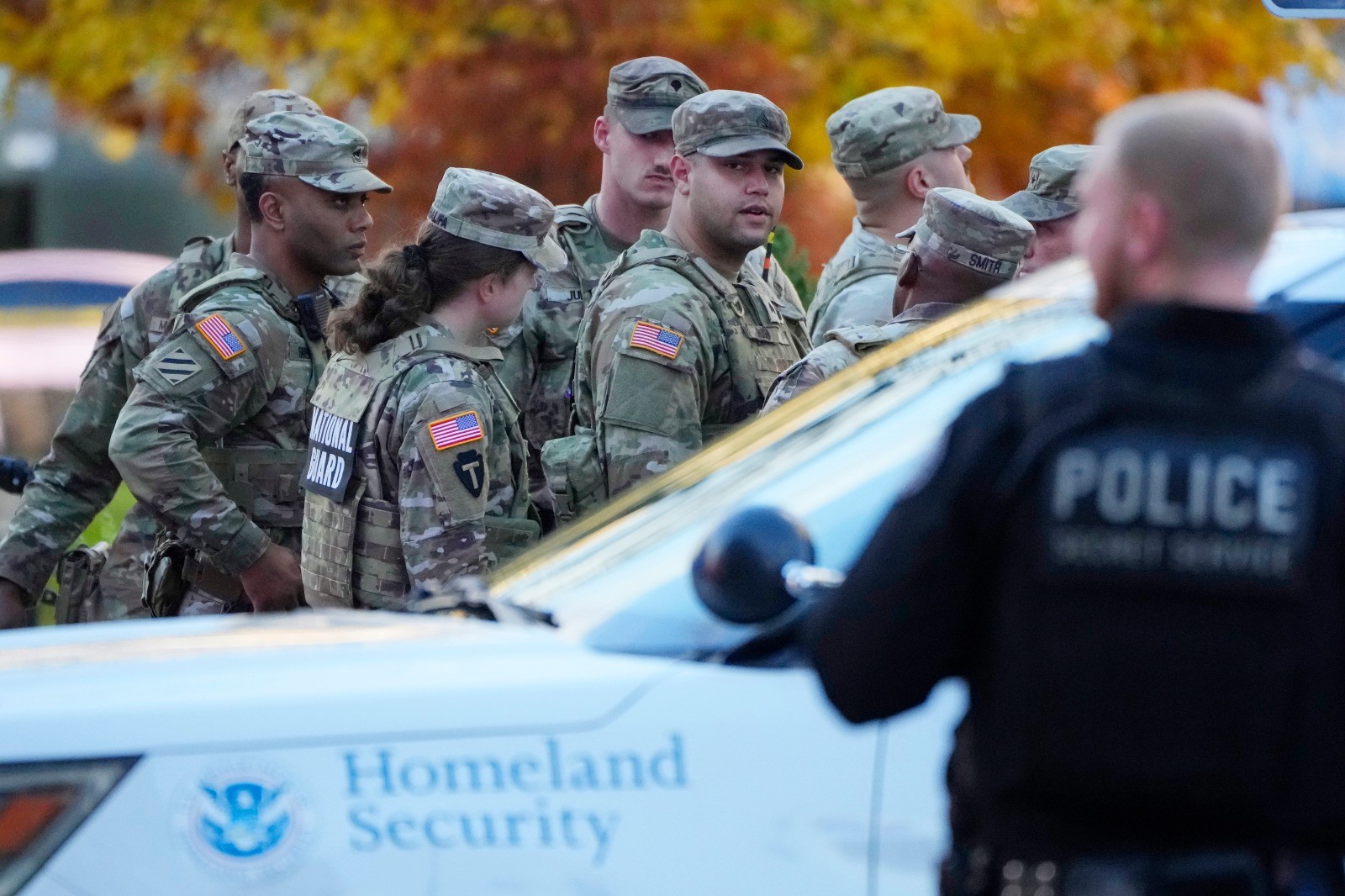 Donald Trump busca frenar retiro de la Guardia Nacional tras tiroteo en Washington
