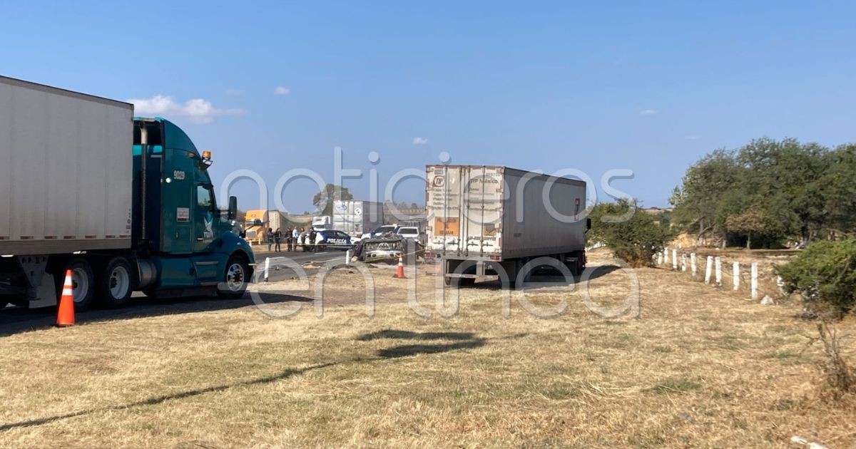 las víctimas a bordo de la camioneta se dirigían al municipio de León a la pizca de cebolla. las víctimas a bordo de la camioneta se dirigían al municipio de León a la pizca de cebolla.