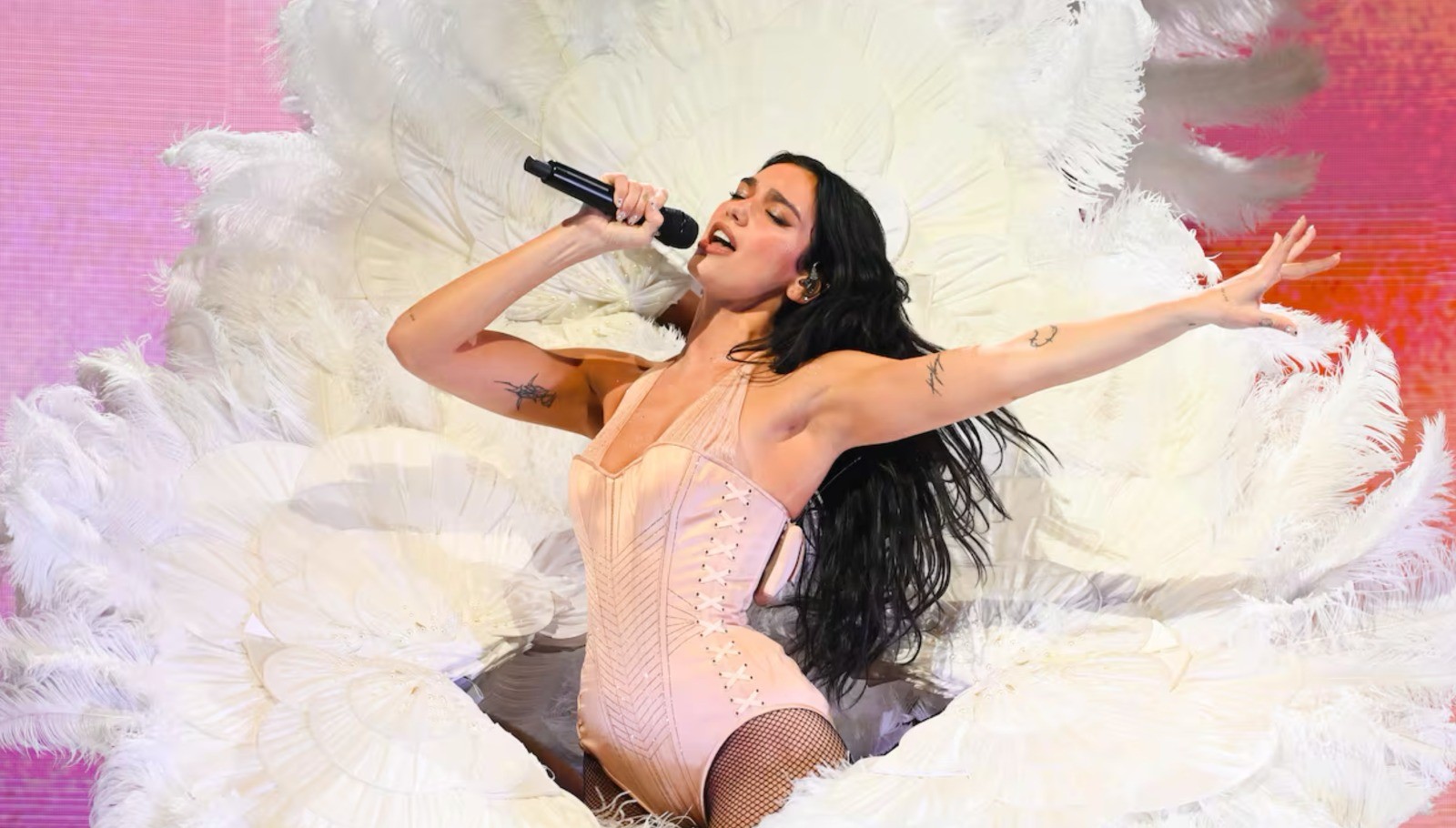 Taquería de Dua Lipa abrirá en CDMX durante la visita de la cantante