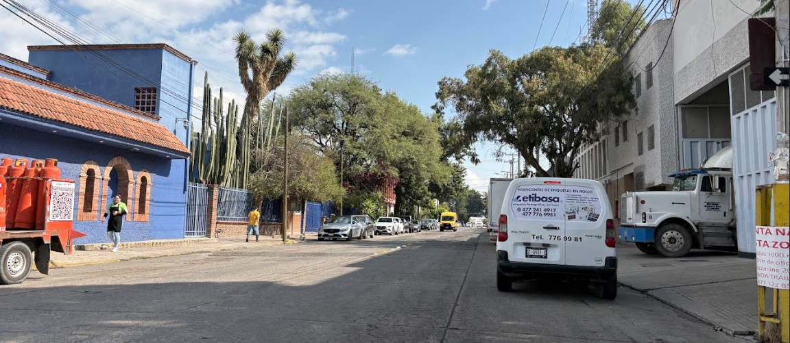 Ratero en bici roba aguinaldos a trabajadores en la colonia Julián de Obregón