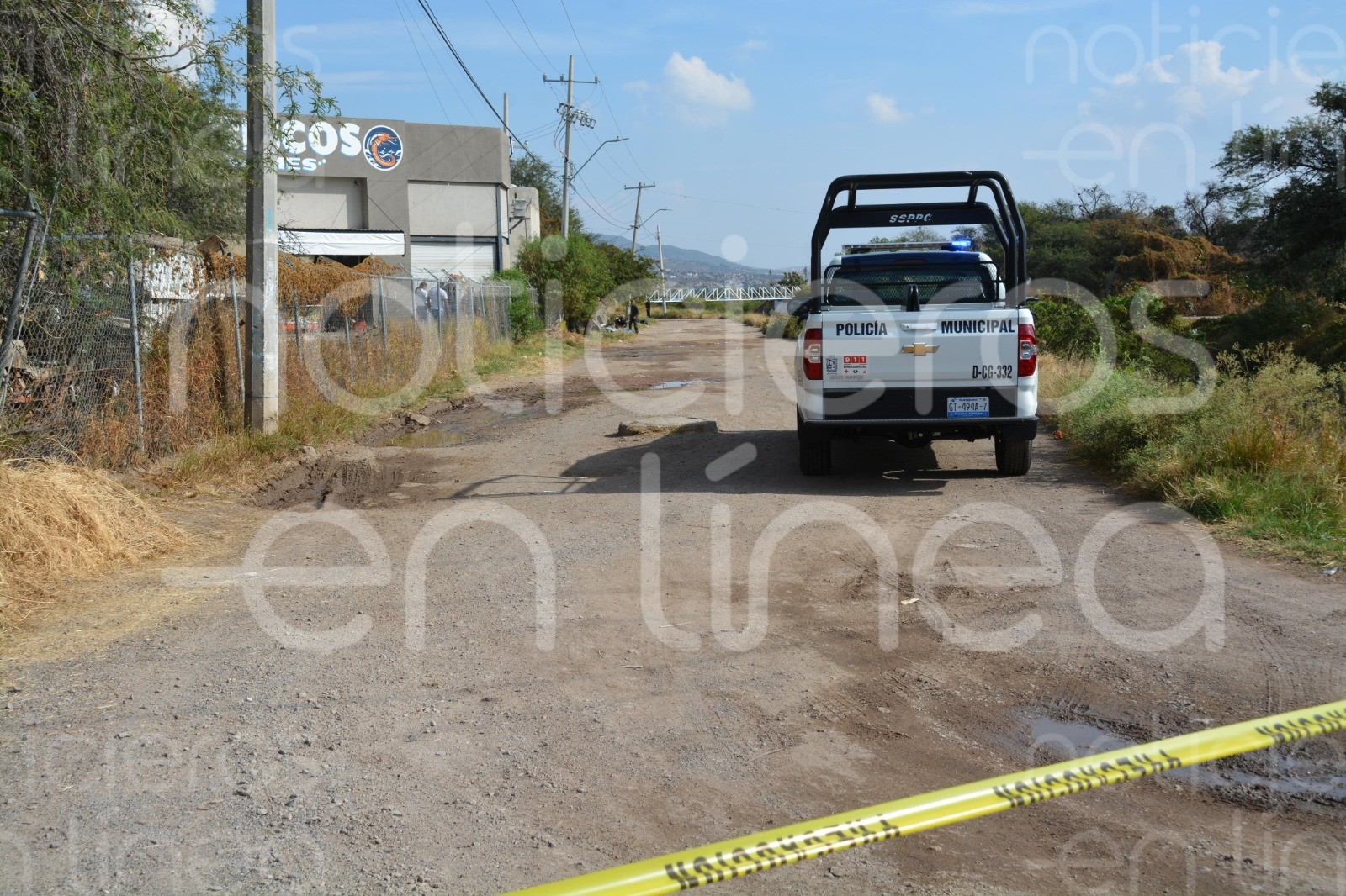 Consternación en León: Hallan a recién nacido en caja de cartón y a metros su madre sin vida