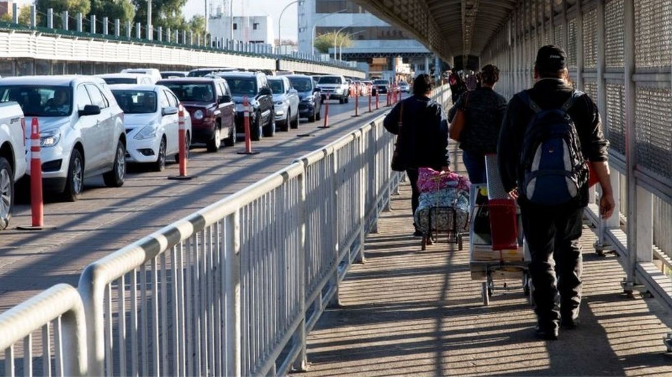 Destituyen e investigan a agentes del INM por extorsión a paisanos en Matamoros