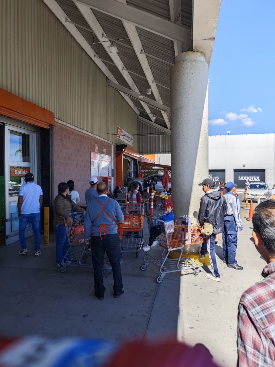 El accidente generó daños considerables en la infraestructura del inmueble