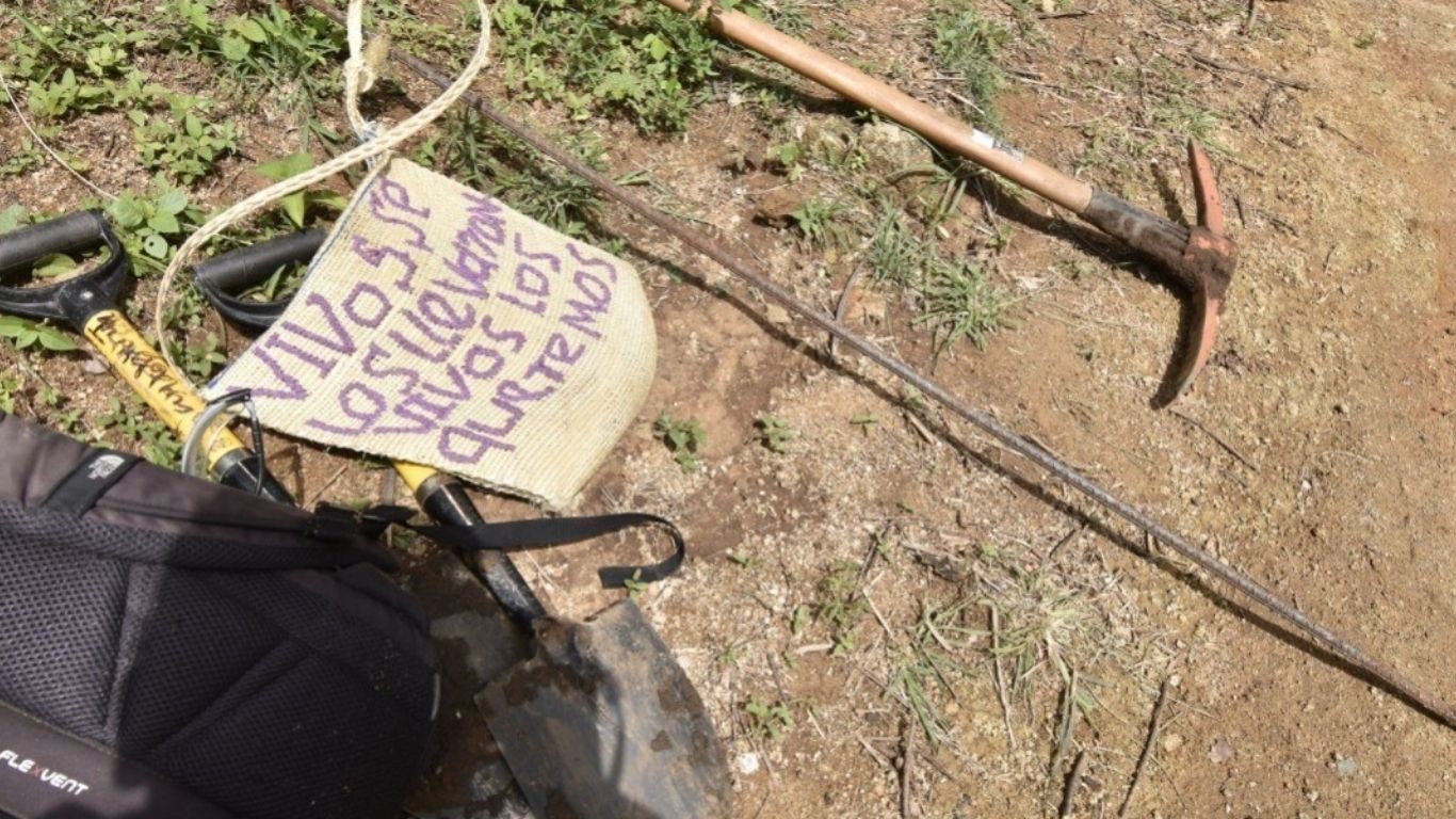 Fiscal confirma fosa clandestina en Villagrán; alcaldesa afirma desconocer el hallazgo