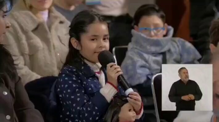 “¿Por qué quitaste los dulces?”: niña cuestiona a Sheinbaum en la Mañanera