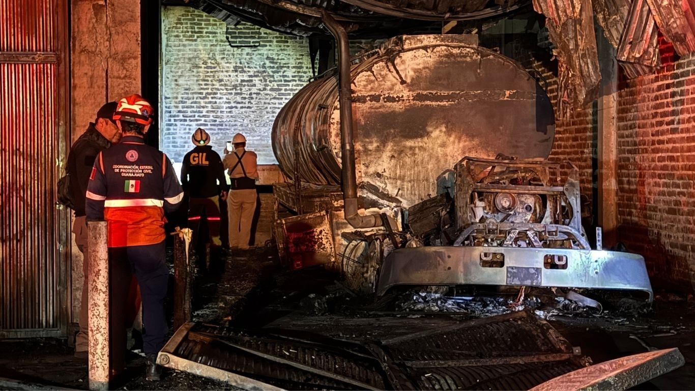 Explosión de pipa en toma clandestina de Villagrán revela bodega con antecedentes de huachicol