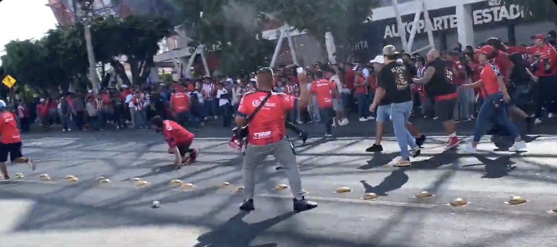 Vetan a los grupos de animación del Club Irapuato 1 partido