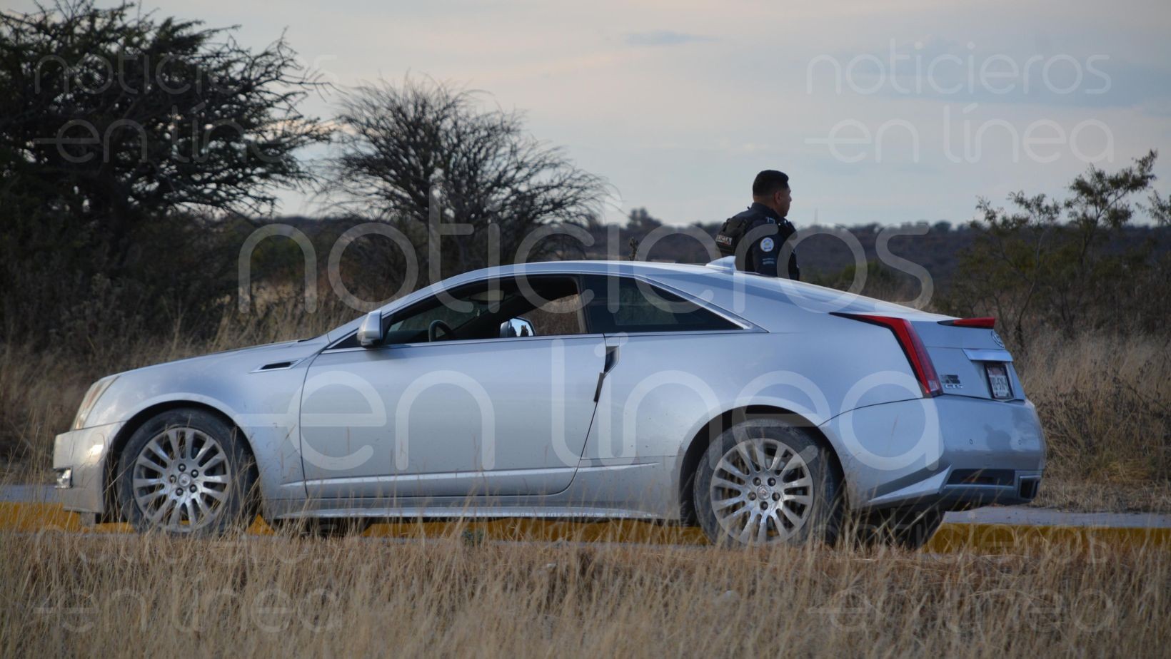 Persecución en Las Joyas deja tres detenidos y un vehículo asegurado tras detonaciones de arma de fuego