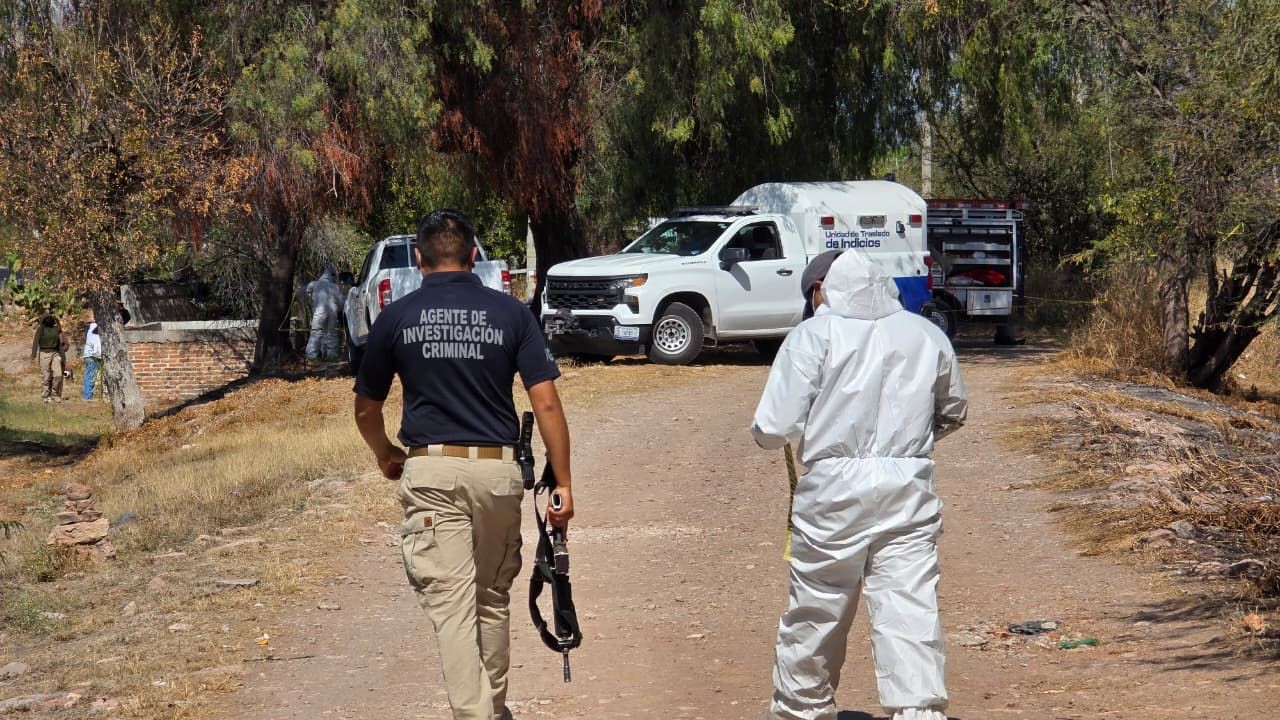 Suman 12 cuerpos hallados en fosas de Juventino Rosas; van 37 hallazgos en lo que va del mes