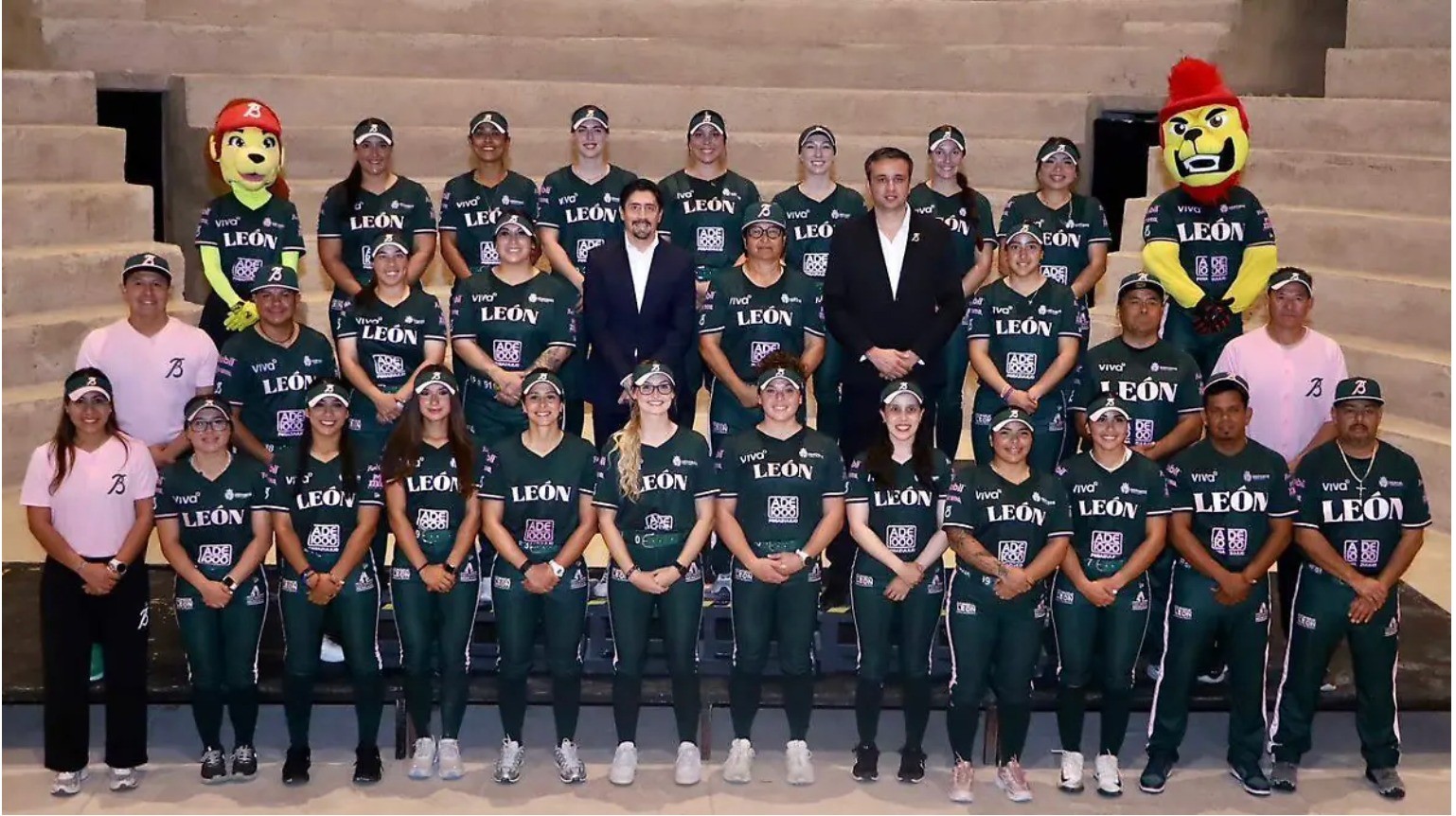 Bravas se toman la foto y se declaran listas para el arranque de temporada