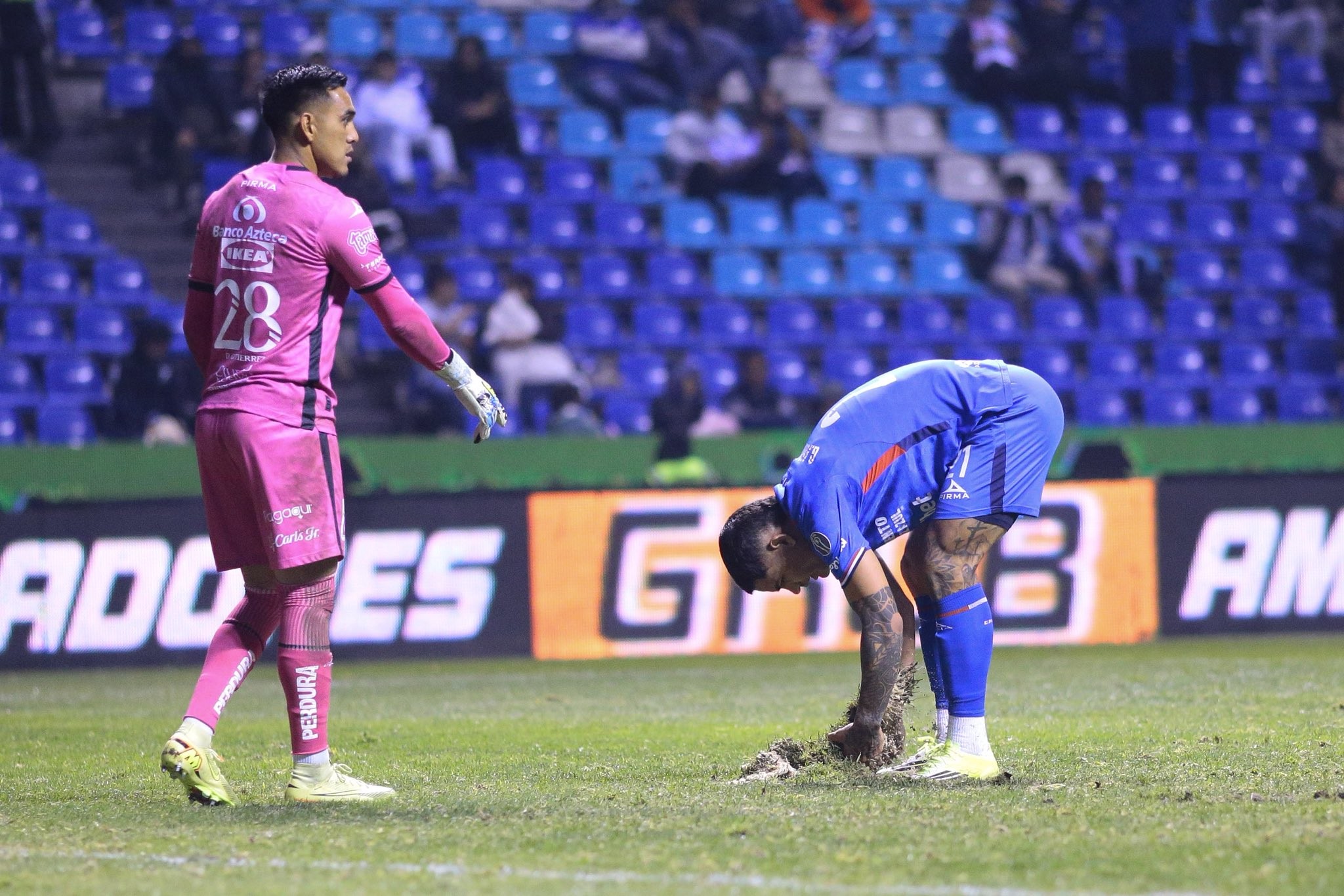 ¿OOOtra vez, el Cruz Azul se quedará sin cancha para sus juegos de local?