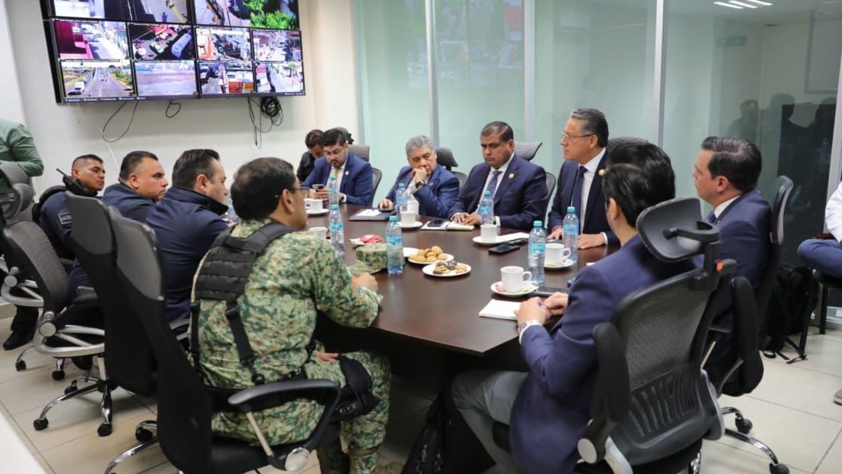 Autoridades de Guanajuato señalan posible detención de agresores tras la masacre en Salamanca, atribuida a la disputa territorial entre grupos delictivos.