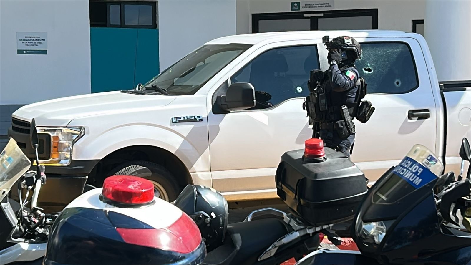 Atacan a balazos al exalcalde de Culiacán Sergio Torres Félix en el centro de la ciudad