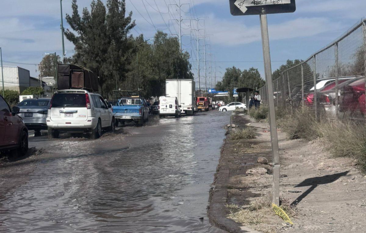 Luego de tres fugas en La Muralla, Sapal cambiará la tubería en el bulevar Hermanos Aldama