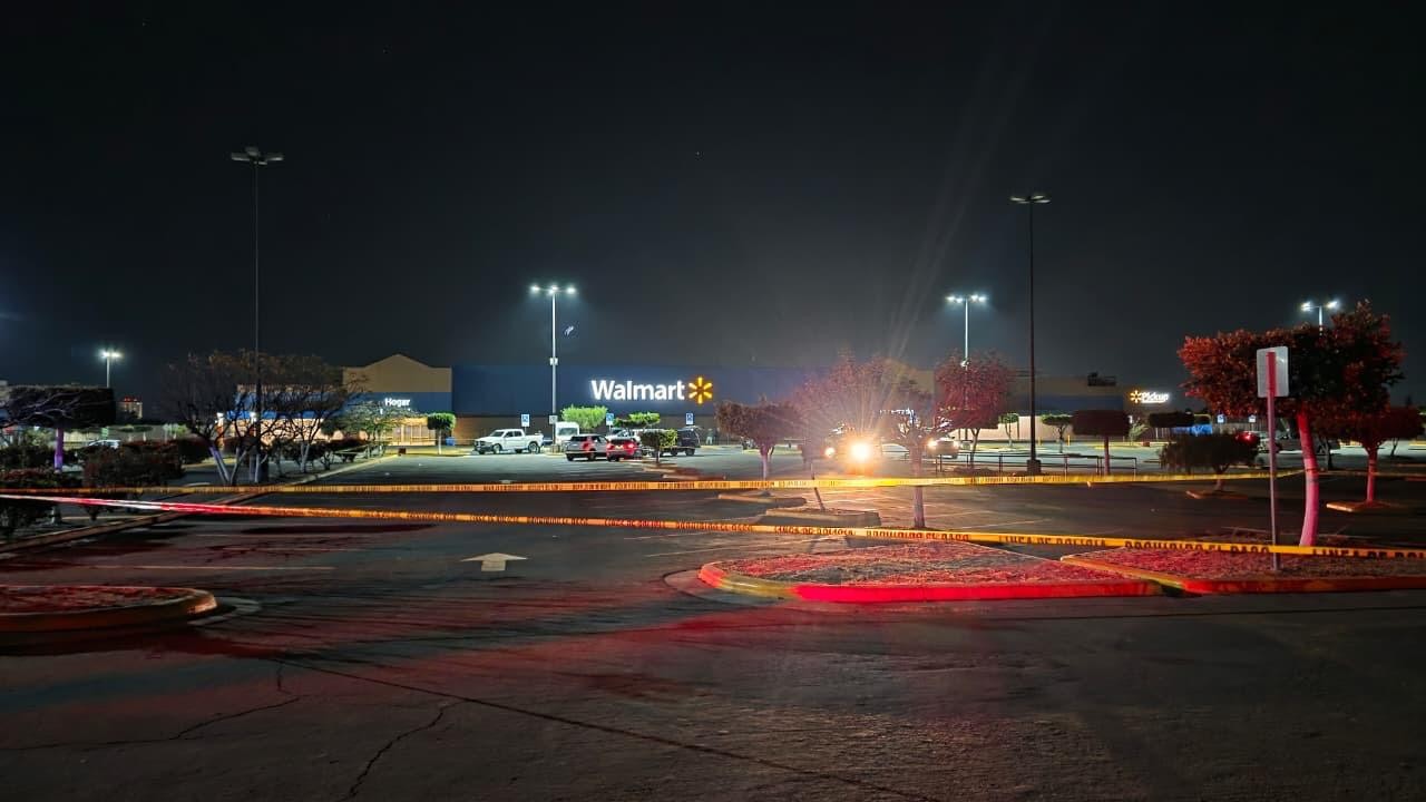 Asesinan a hombre a balazos en estacionamiento de WalMart Irrigación