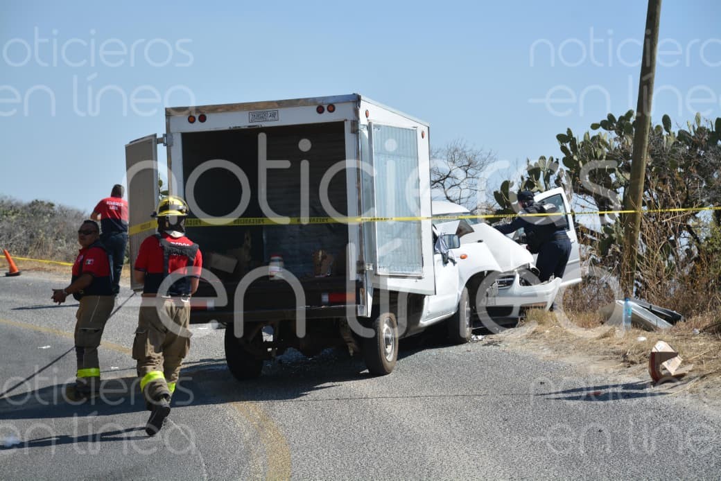 Se queda sin frenos y provoca tragedia en la carretera León–San Felipe