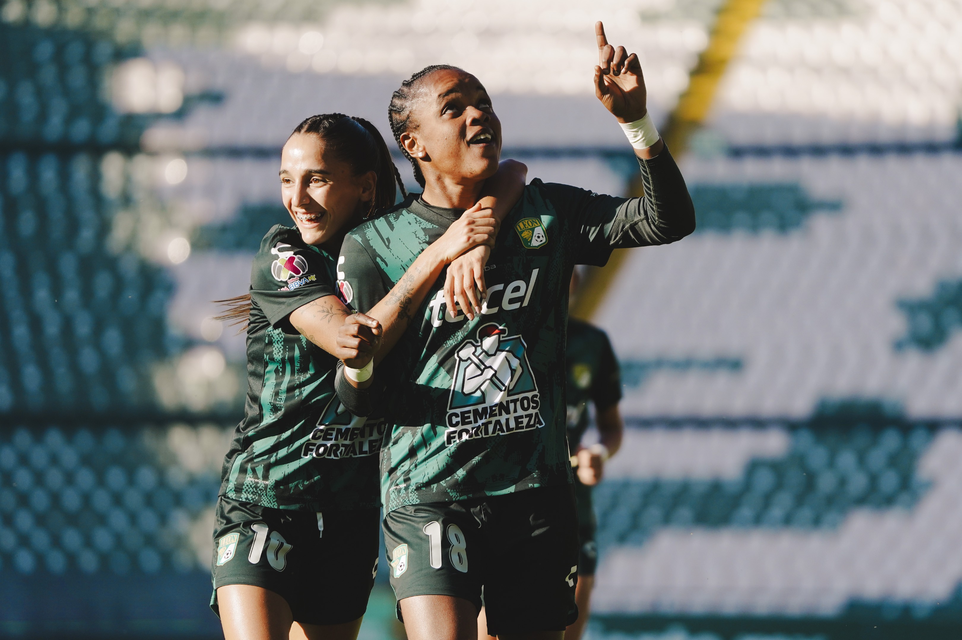 ‘La Fiera‘ no tuvo piedad: El Club León Femenil ruge y golea 6-0 a Puebla
